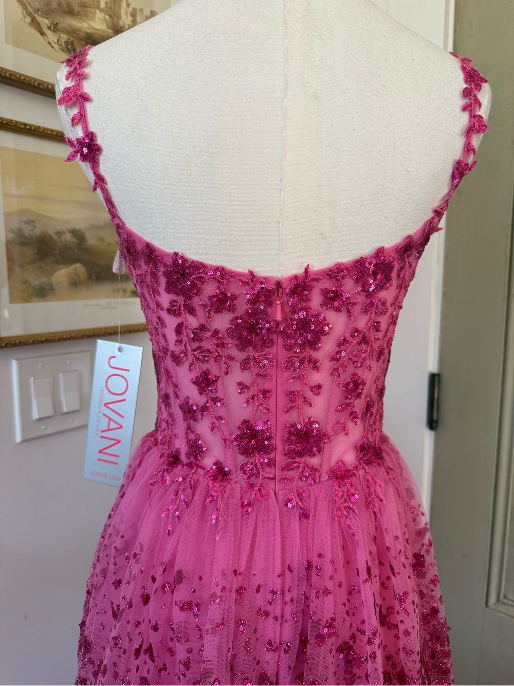 NWT Jovani Ballgown in Tiered Fuschia Pink Barbie Sparkle Dreams - Picture 8 of 10